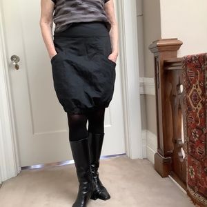 Sarah Pacini short skirt, never worn,  black cotton size 1 ( made in Italy)